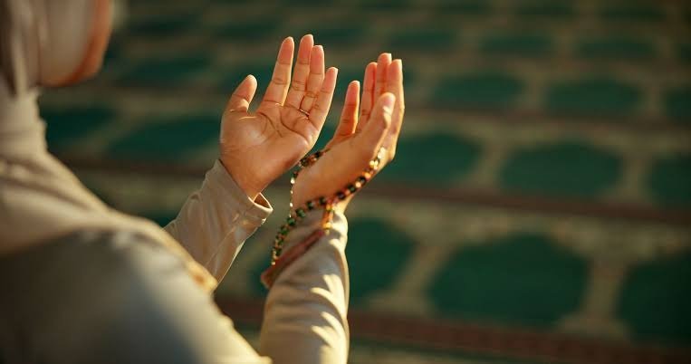 Shahada at Akbar Mosque